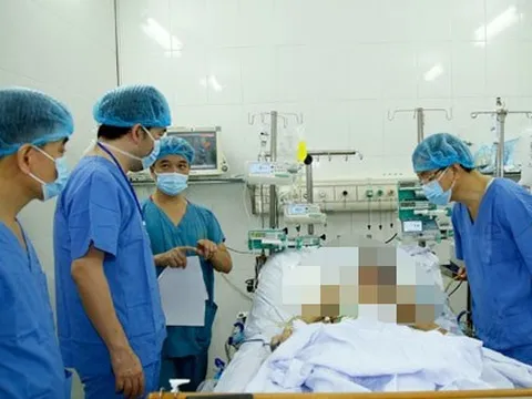 Lần đầu tiên, Việt Nam chinh phục thành công ca ghép ruột